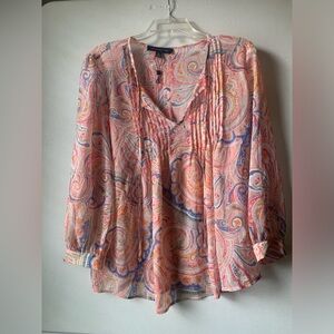 Tommy Hilfiger blouse. Women. Pink. Medium. sheer paisley. Pleated. Like New